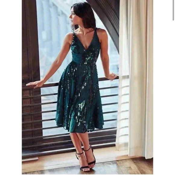 Dress the Population Sophie Dress in Pine Green Size XS - Picture 3 of 11